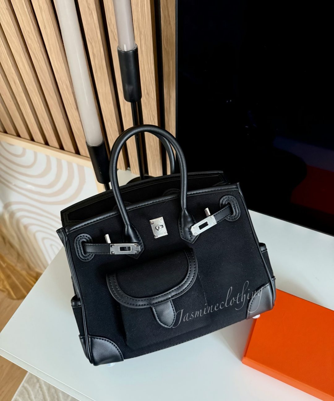 BB 25 cm black MULTI-POCHETTES